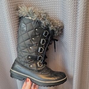 Sorel Women's Tofino II Waterproof Boots Size 6.5